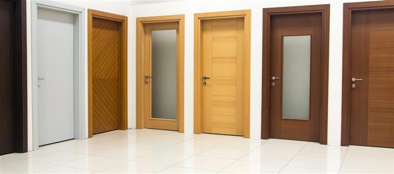 Usi clasice vs Usi moderne – Cum influenteaza stilul casei tale?